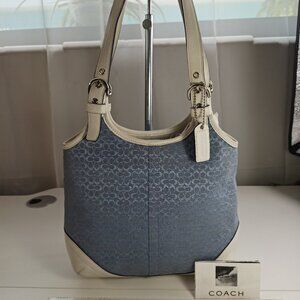 Coach Soho Medium blue White Purse Signature Canvas Leather Straps